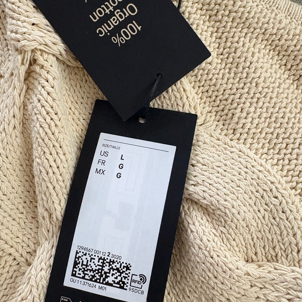 H&M x Lorena Saravia Cream Cable Knit Sweater - Picture 6 of 7
